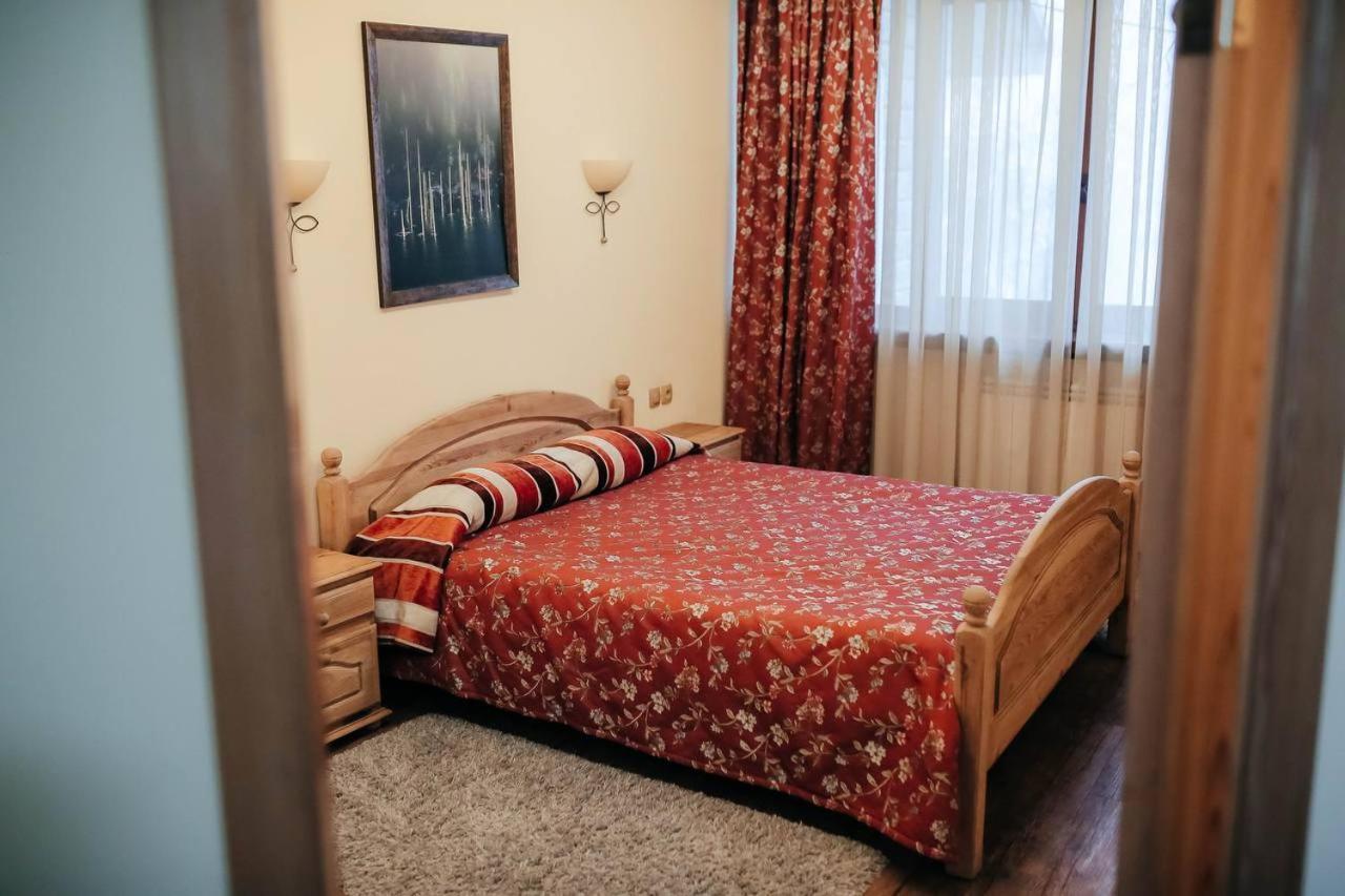 Готель Тау-House Kok-Shoky Екстер'єр фото